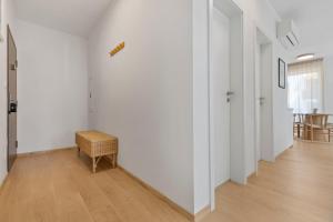Foto dalla galleria di Boho Apt w Jacuzzi, Grill & Garden a Modra