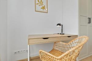 Foto dalla galleria di Boho Apt w Jacuzzi, Grill & Garden a Modra