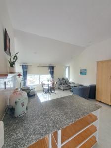 Posezení v ubytování MrLee Dalat House