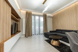 TV a/nebo společenská místnost v ubytování Vitoshka Luxury 2-BR Retreat