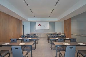 Área de negócios e/ou sala de conferências em Perhentian Marriott Resort & Spa
