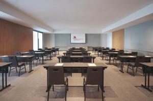 Área de negócios e/ou sala de conferências em Perhentian Marriott Resort & Spa