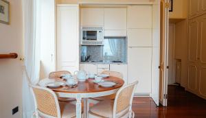 Η κουζίνα ή μικρή κουζίνα στο Appartamento Genova Nervi - Eden Panorama