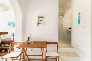 Gallery image of Sea and Sun beach house at Platis Gialos in Platis Yialos Mykonos +28 photos