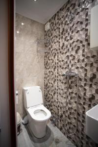 Koupelna v ubytování Star Sianna Village Rooms to let + 37 fotografií