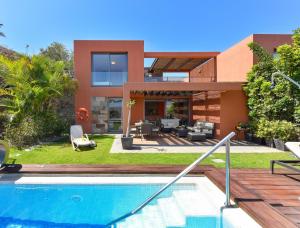 The swimming pool at or close to Villa Gran Canaria Specialodges