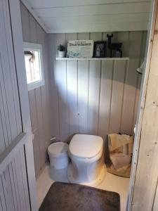 Φωτογραφία από το άλμπουμ του Mountain cabin with a view and hot tub σε Øverland