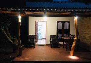 Istumisnurk majutusasutuses Kurumba Lodge