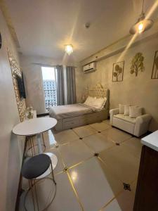 Una cama o camas en una habitación de Vee Sky Hideaway