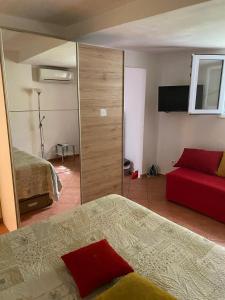 Postel nebo postele na pokoji v ubytování Apartment Roby