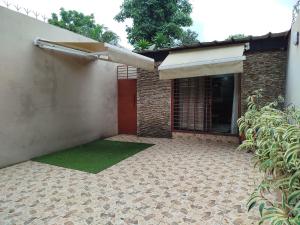 Budova, kde se vila nachází