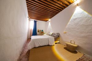 Llit o llits en una habitació de Riad Mtamer, Tetouan