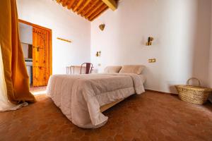 Llit o llits en una habitació de Riad Mtamer, Tetouan