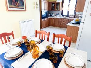 Η κουζίνα ή μικρή κουζίνα στο Catona House