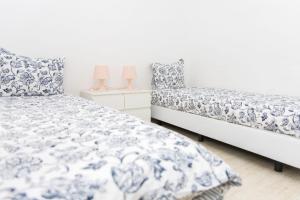 Postel nebo postele na pokoji v ubytování Ocean Front Teneriffa 2 Bedroom Penthouse Costa Adeje