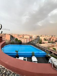 Bazén v ubytování La Renaissance hôtel Marrakech nebo v jeho okolí