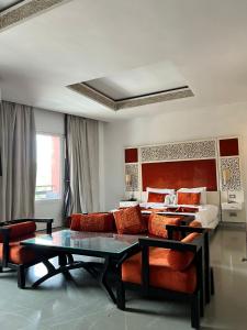 Posezení v ubytování La Renaissance hôtel Marrakech + 37 fotografií