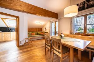 Ruang duduk di AlpenFerienLandhaus Müller
