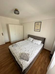 En eller flere senger på et rom på Seashell apartment in Cullera