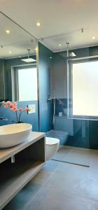 Ένα μπάνιο στο Apartament 59 +28 φωτογραφίες