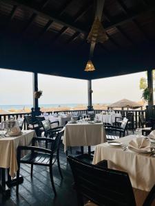 Restaurant ou autre lieu de restauration dans l'établissement Marhaba Salem - Family Only