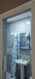 Bilik mandi di Cozy Home tako