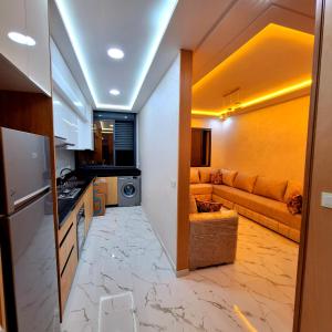Dapur atau dapur kecil di Sunnyapartment