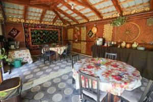 Restaurace v ubytování Casa Ion