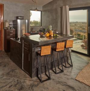 Η κουζίνα ή μικρή κουζίνα στο Palo verde ecolodge Vichayito