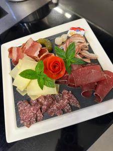 Jídlo v hotelu nebo okolí