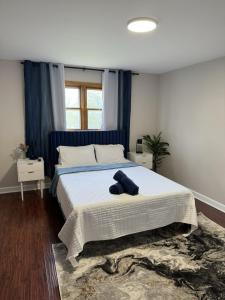 Postel nebo postele na pokoji v ubytování 3BR Gym Workspace Chicago Condo
