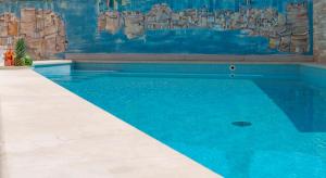 Bazén v ubytovaní Apartment Barbara with Private pool alebo v jeho blízkosti