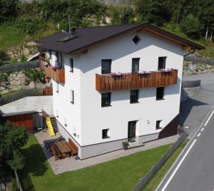 The building in which Az apartmant is located
