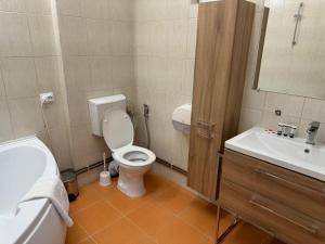 Ένα μπάνιο στο Ana's Home Central