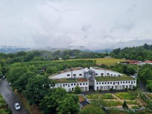 an aerial view of a large white building at B1011, gemütliches Appartement mit Ausblick in Lahnstein