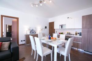 A kitchen or kitchenette at Borgo La Sorgente - Dolce Vita