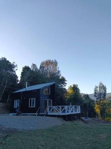 Gallery image of Cabaña Puelo 01 in Puelo +7 photos