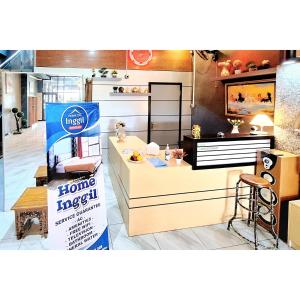 Nhà bếp/bếp nhỏ tại Home Inggil RedPartner