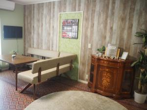Posezení v ubytování Midtown Inn