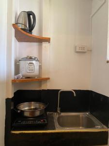 Galeriebild der Unterkunft Free Breakfast Kabayod Place Unit B1 General Luna Siargao in General Luna