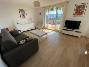 Μια τηλεόραση ή/και κέντρο ψυχαγωγίας στο VUE MER - Appartement T2 +16 φωτογραφίες