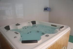Foto dalla galleria di Ramee Guestline Hotel a Mascate