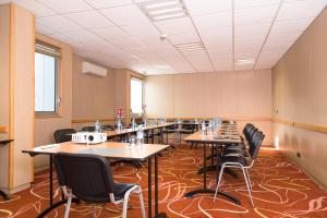 Zaplecze biznesowe lub konferencyjne w obiekcie Brit Hotel Toulouse Colomiers – L’Esplanade