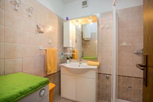 Kúpeľňa v ubytovaní Apartment Elio 1606 + 31 fotografií