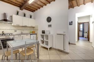 Kuchyň nebo kuchyňský kout v ubytování Palazzuolo Tower Apartments by Mamo Florence + 37 fotografií