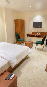 Fotografie z fotogalerie ubytování Hotel Apex, Akkalkot v destinaci Akalkot