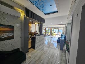 Fotografie z fotogalerie ubytování Hotel Pini v destinaci Sarandë
