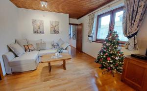 Posezení v ubytování FeWo BRUNNACH by Isa Badkleinkirchheim
