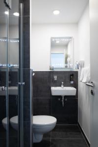 Koupelna v ubytování Hotel Innception