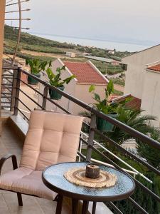 Балкон или терраса в Euaggelias House Panorama Kariani